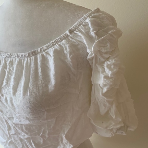 LF ruffled sleeve crop top size M NWT - Picture 5 of 15